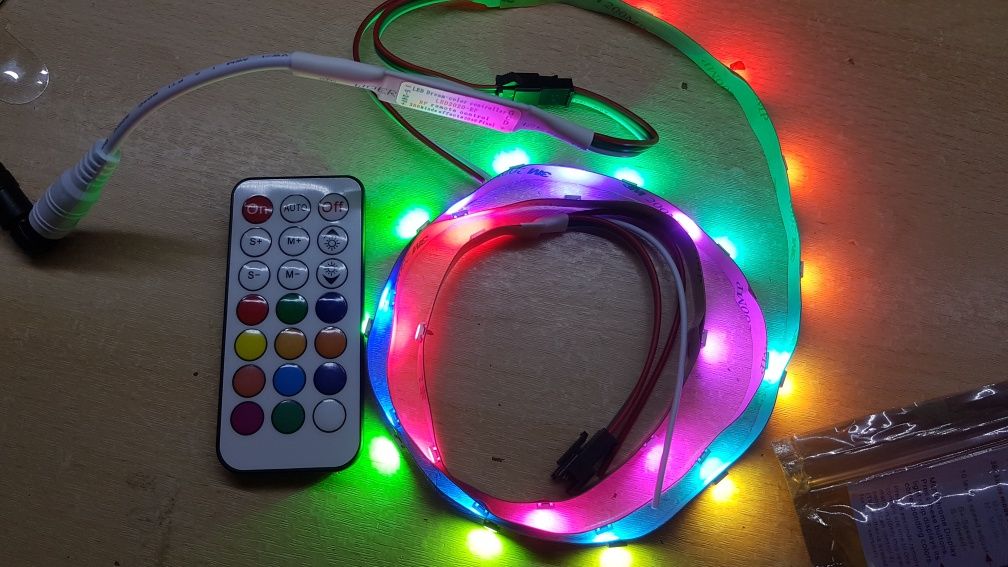 Лента RGB LED пиксел WS2812B 30 пиксела на метър IP30