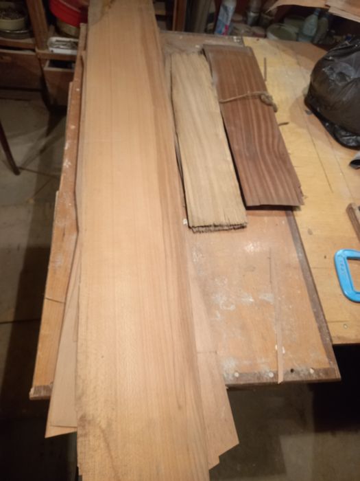 Шпон натуральный разный листами