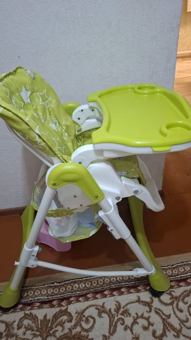 Продам стульчик для кормления