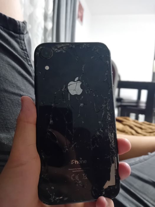 Iphone xr sau schimb pe leptop