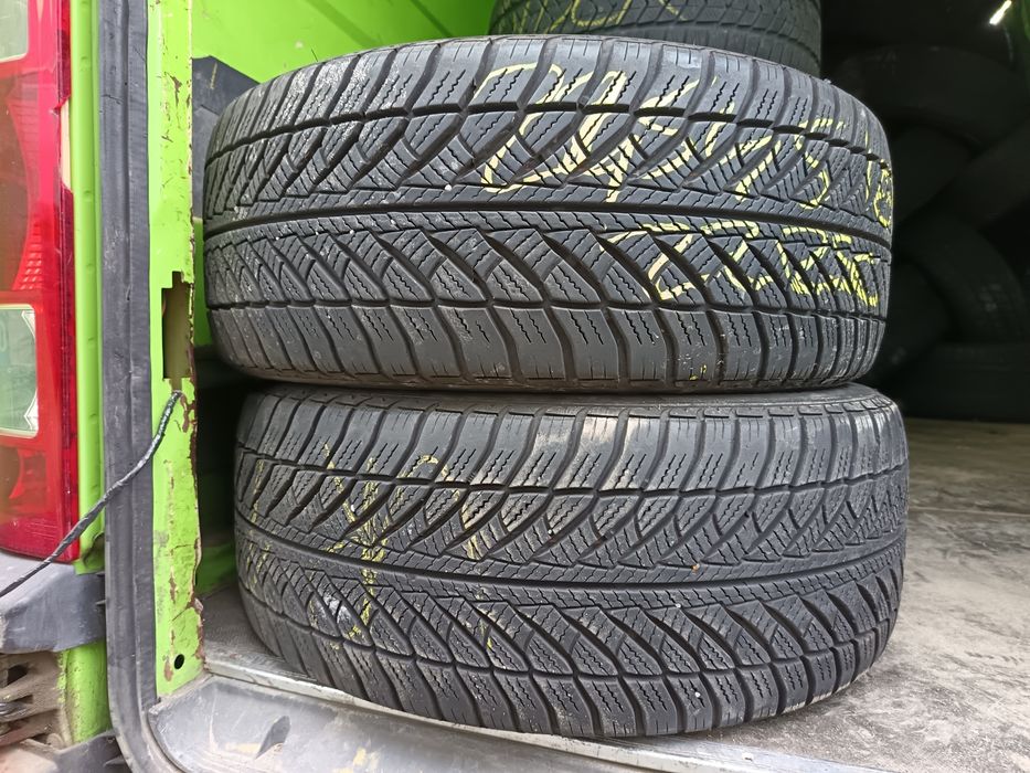 Anvelope MS iarna 245 45 18 goodyear runflat 2022 7.5mm