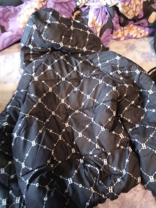 Ново яке с качулка