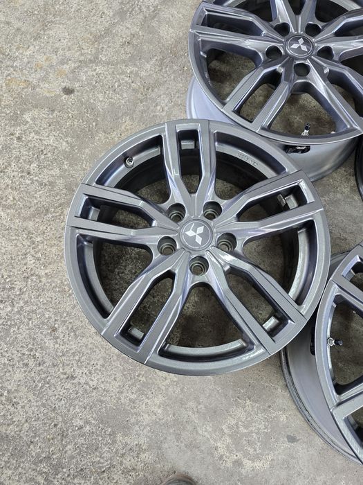 Джанти 17 / 5х114,3 - Mitsubishi 5x114,3