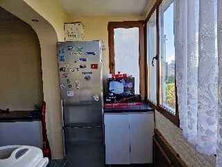 Дава се под наем Четиристаен апартамент в Варна, Възраждане 2 - 96 кв.м за 612 € - Снимка #9