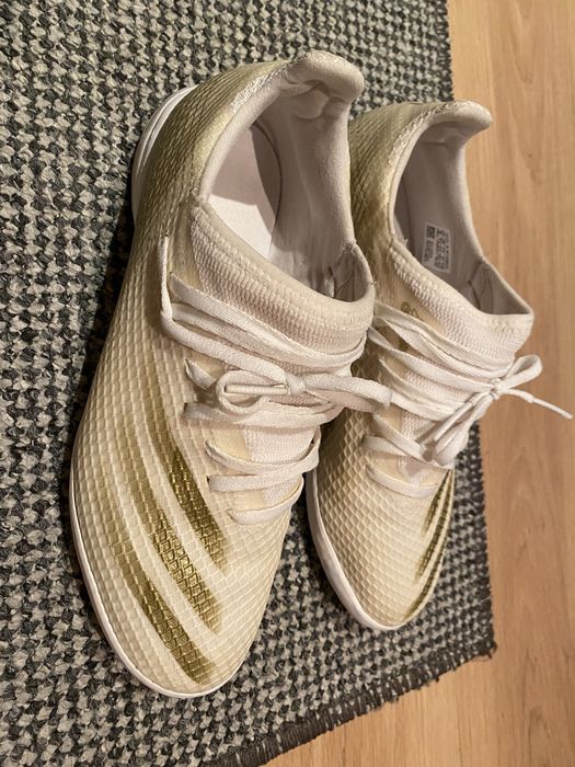 Спортни обувки адидас / adidas sport shoes