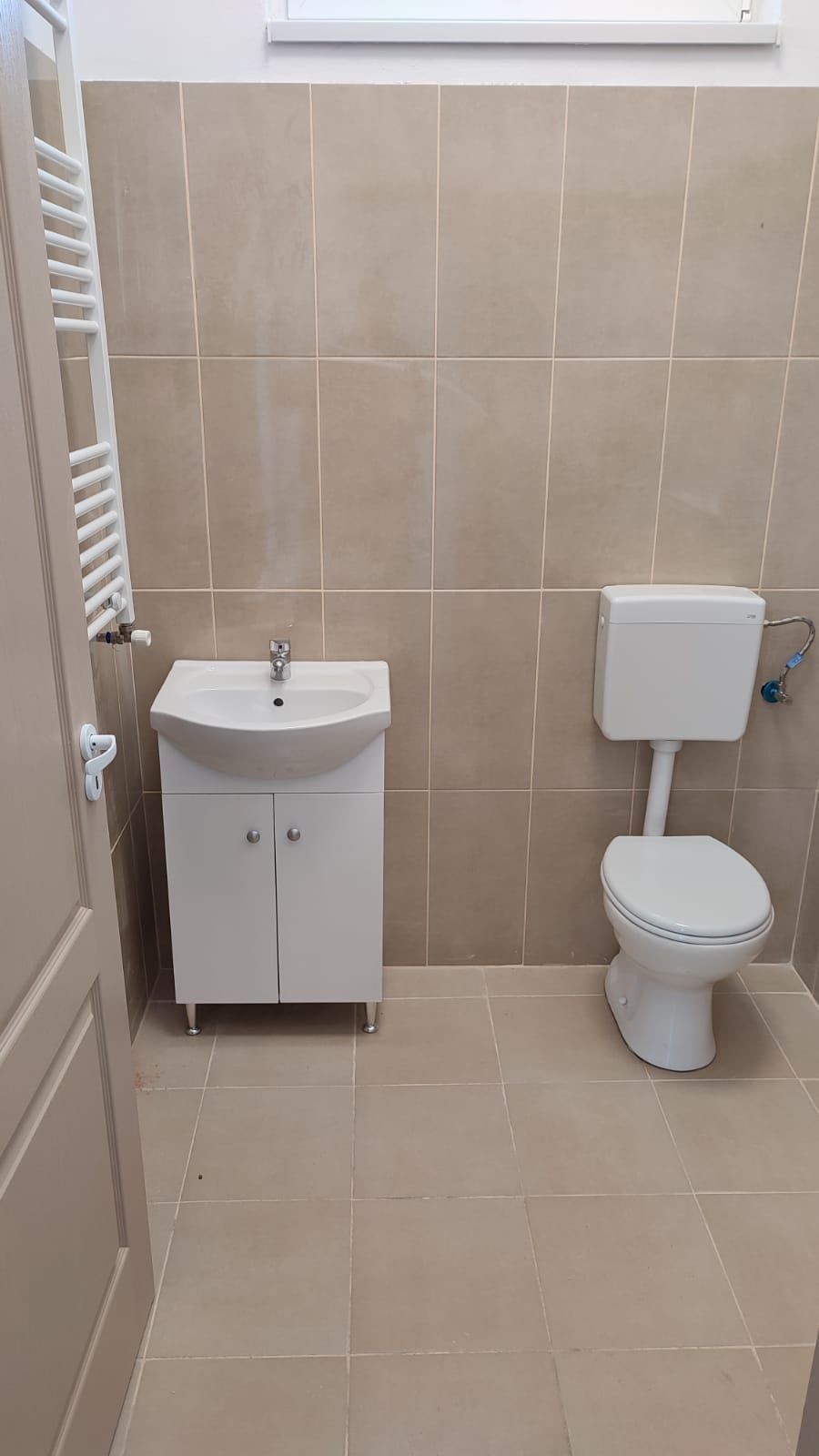 Firma efectuăm instalații termice și sanitare