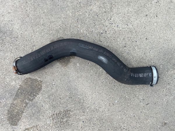 Furtun Intercooler Volvo V40 2014 31293717