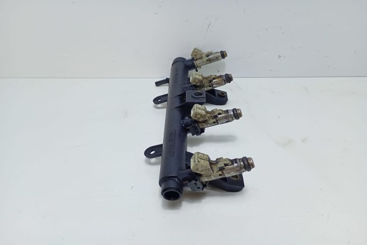 Rampa cu injectoare  9625194080 Peugeot 206 prima generatie