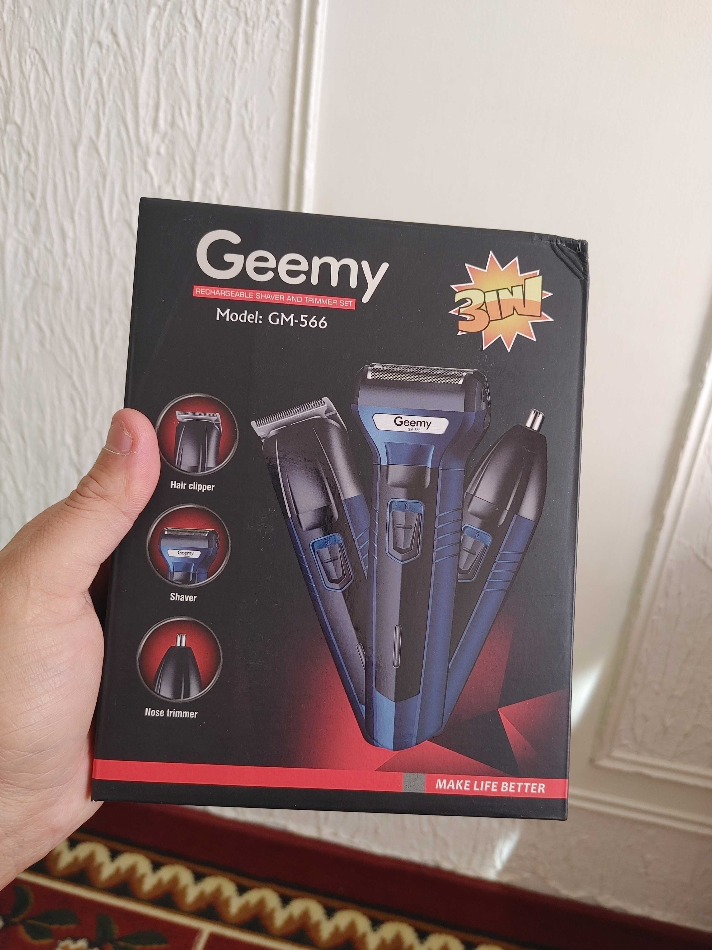 Электробритва  GEEMY GM-566
