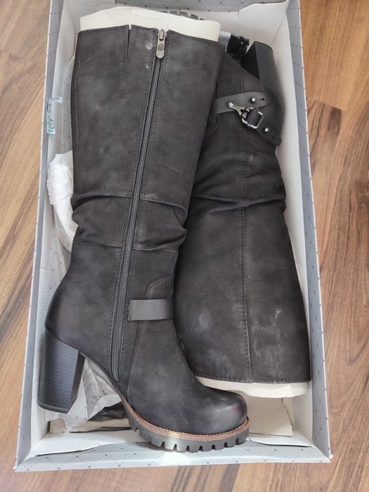 Cisme din piele intoarsa negre