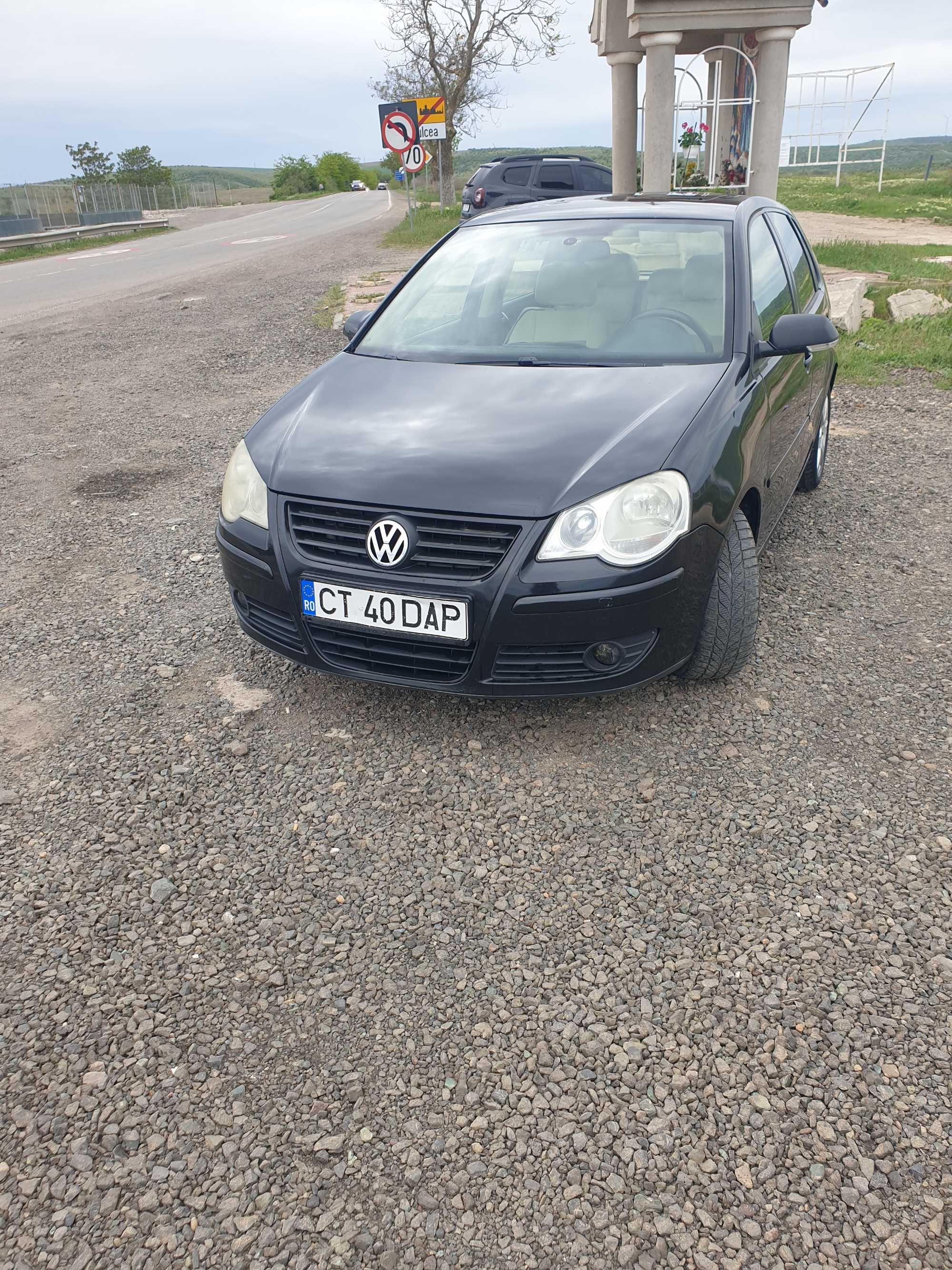 Volkswagen polo negru