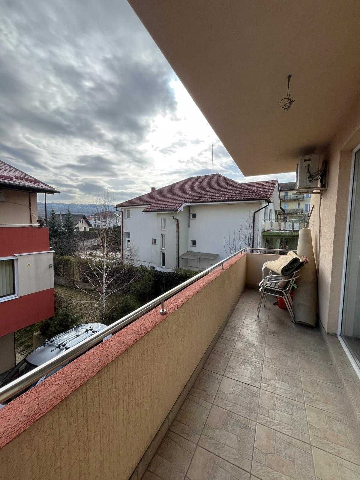 Apartament 2 camere, semidecomandat, mobilat & utilat complet