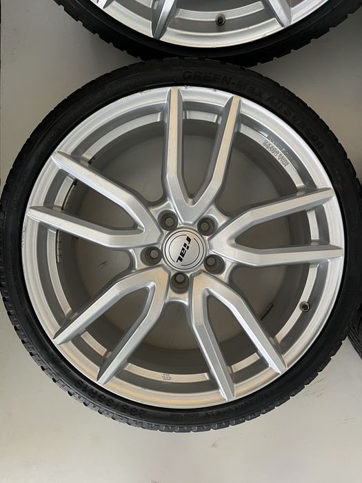 Джанти 19 цола 5х108 за Форд, Волво, Ягуар с гуми 235/35/19