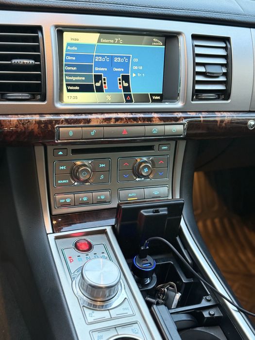 Jaguar XF 2011 BITURBO