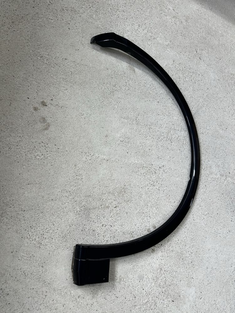 Bandou aripă stânga față audi q5.80a.s linne.cod:80a853717.f.