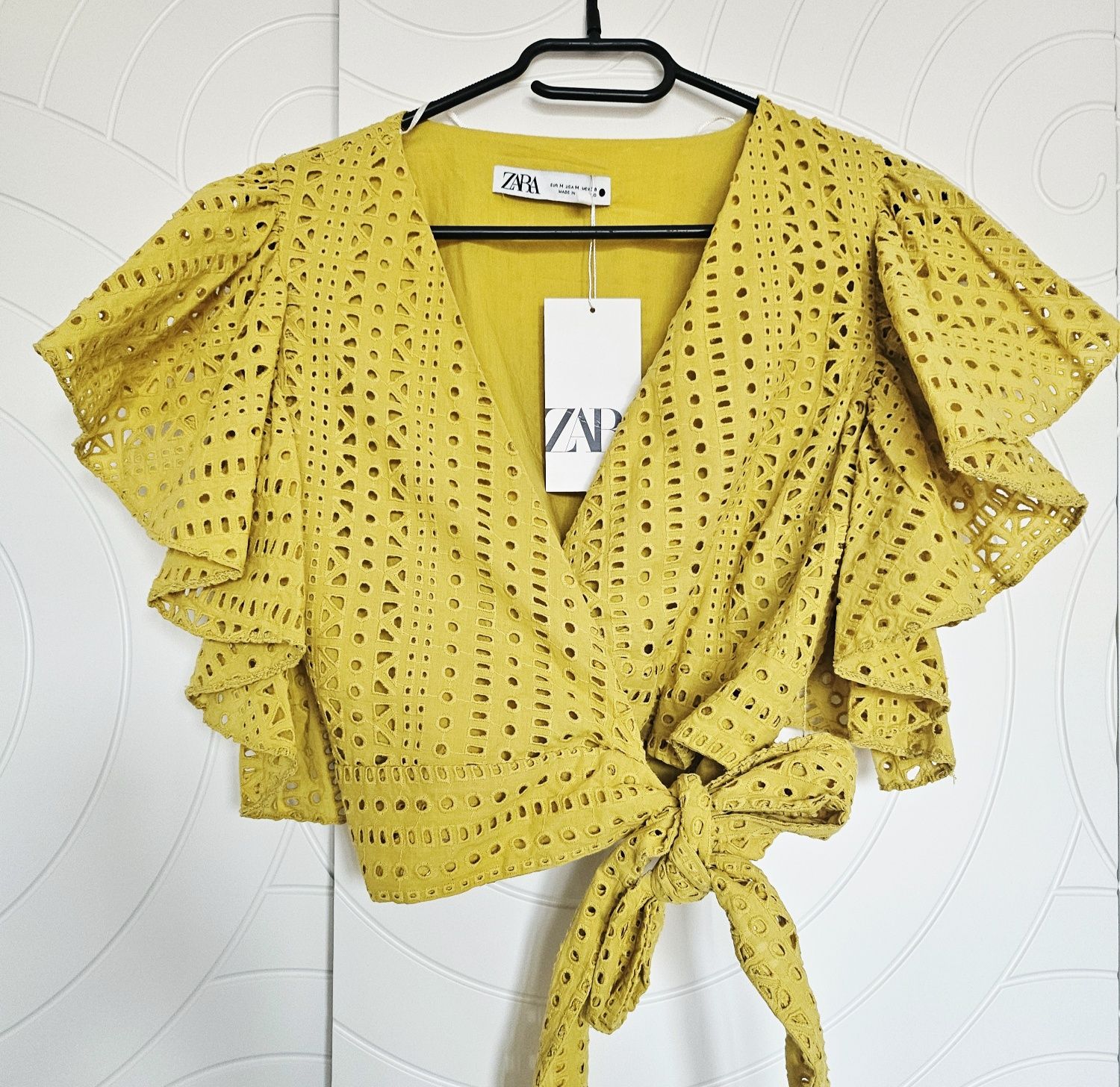 Костюмче "ZARA" в цвят горчица