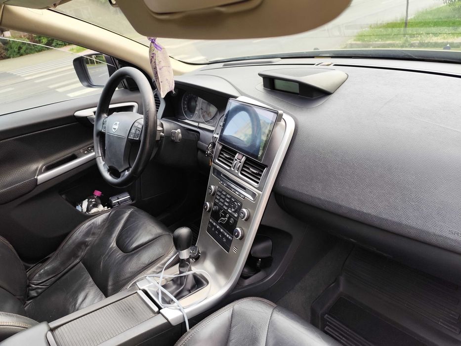 Volvo XC60 2.4 d5 185 cp