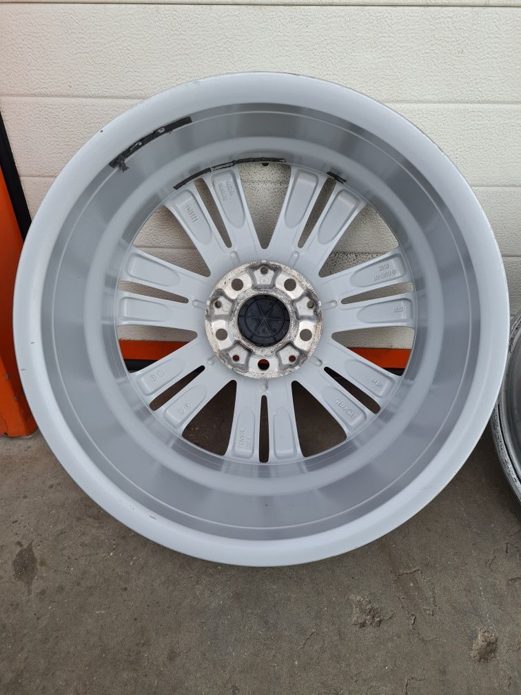 Оригинални джанти за МЕРЦЕДЕС MERCEDES R17 5x112 ET52.5 7.5J