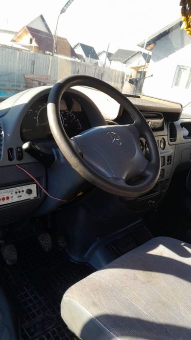 Vând Merces Benz Sprinten