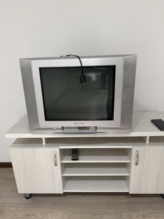 Продается телевизор
