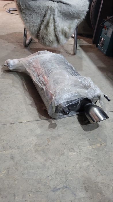 Глушитель правая camry 50