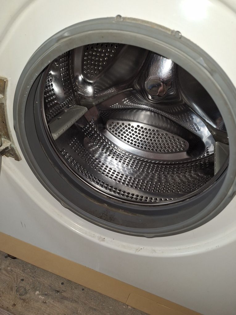 Автомат стиральная машина, состояние өте жаксы,бұзылмаган