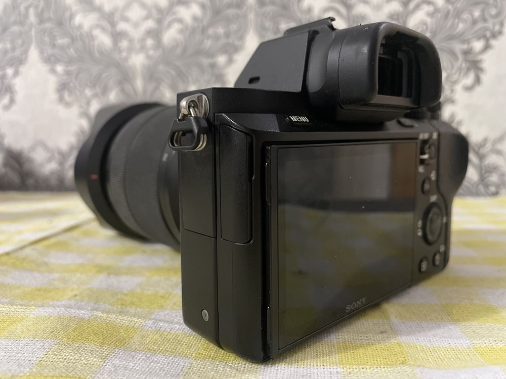 Фотоапарат Sony A7 M2, об 28-70мм,сумка,2 батарейка,флешка.