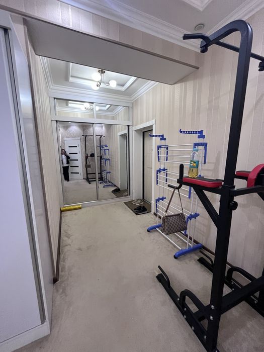 Сдаётся 4 х ком квартира УзгазОил