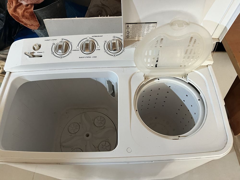 Стиральная машинка Midea