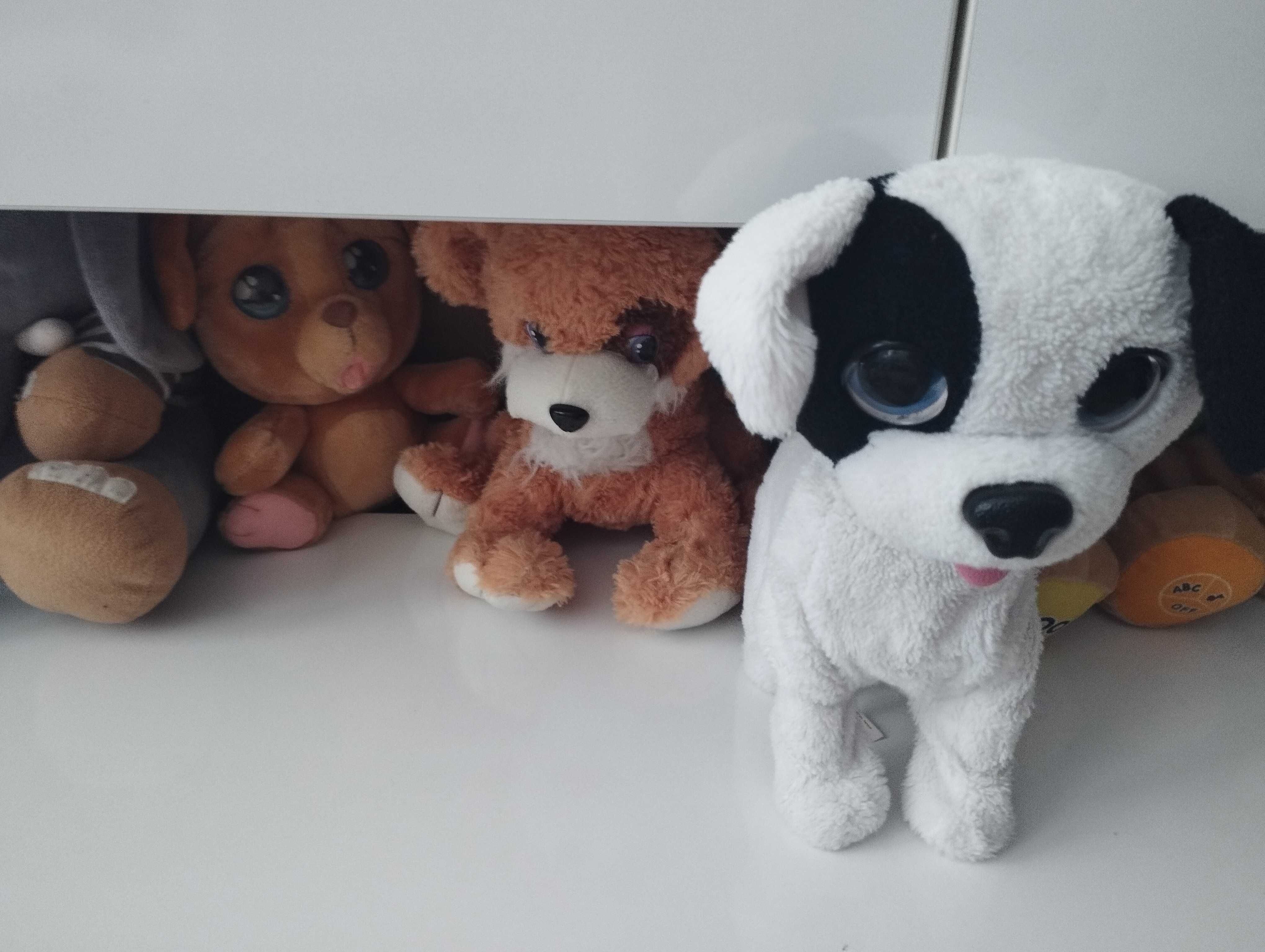 Плюшени и интерактивни играчки
