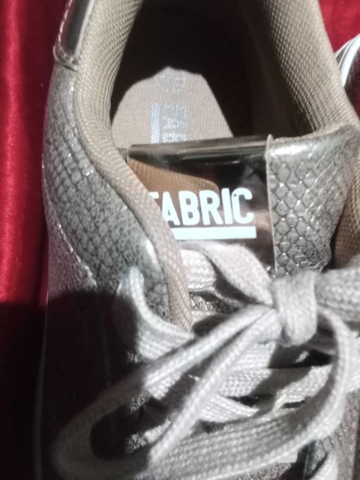 Боти ботуши обувки