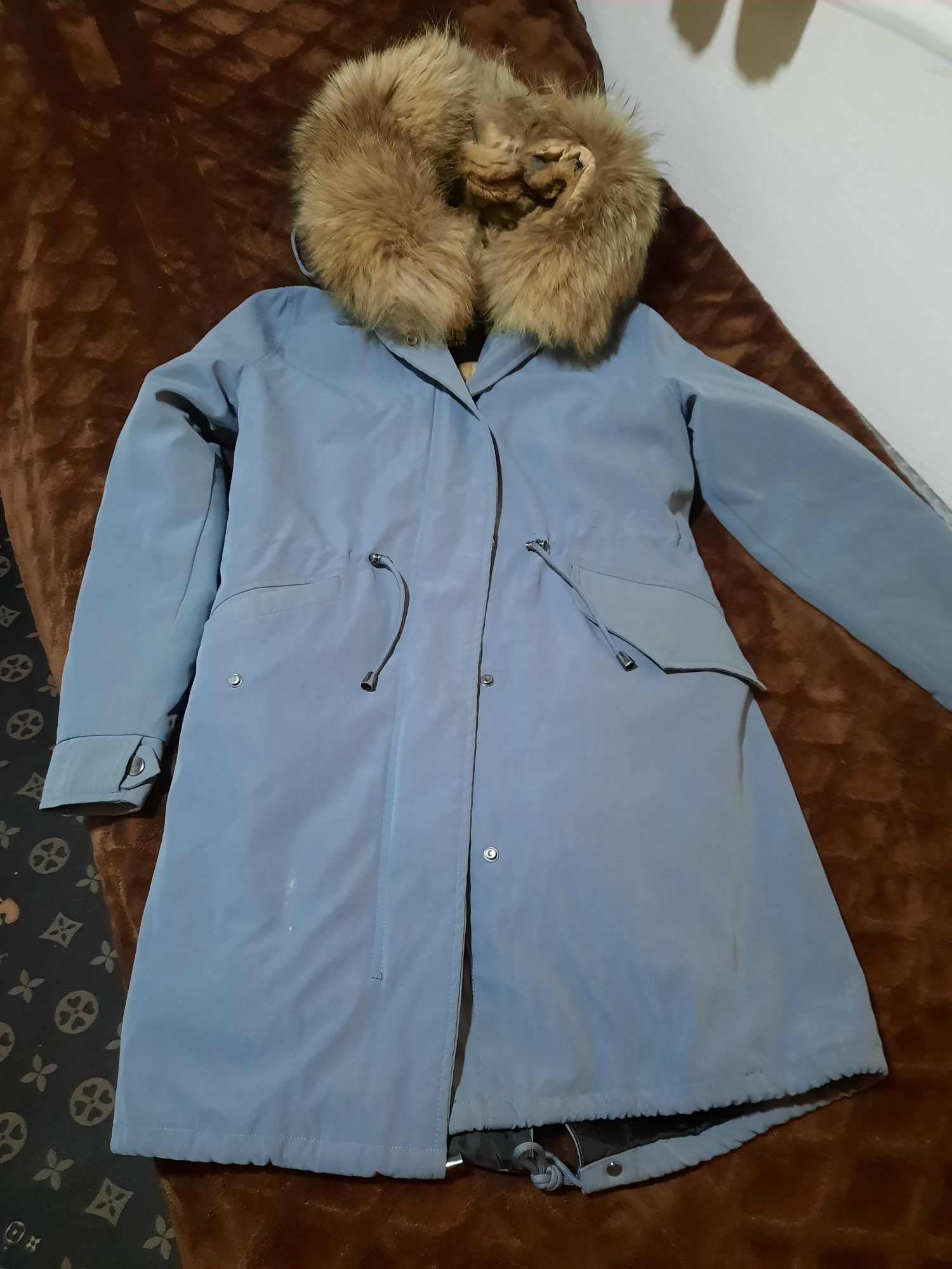 Вещи б/у и новые в отличном состоянии