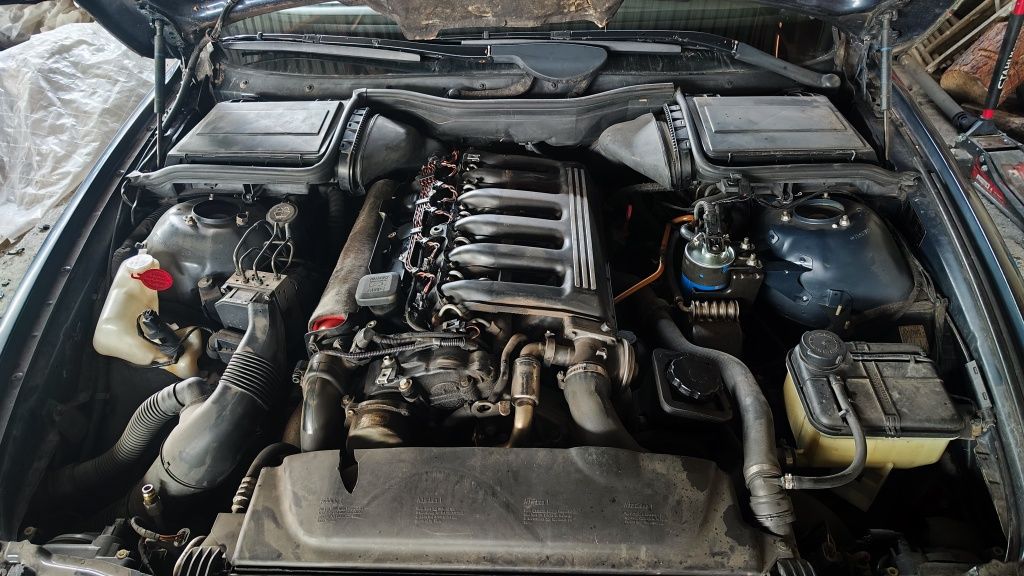 Bmw e39 На Части