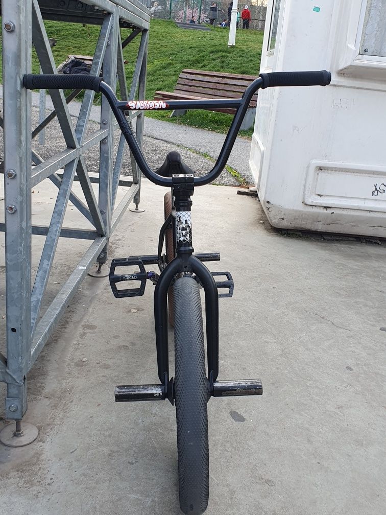 bmx custom (nu vand pe piese)