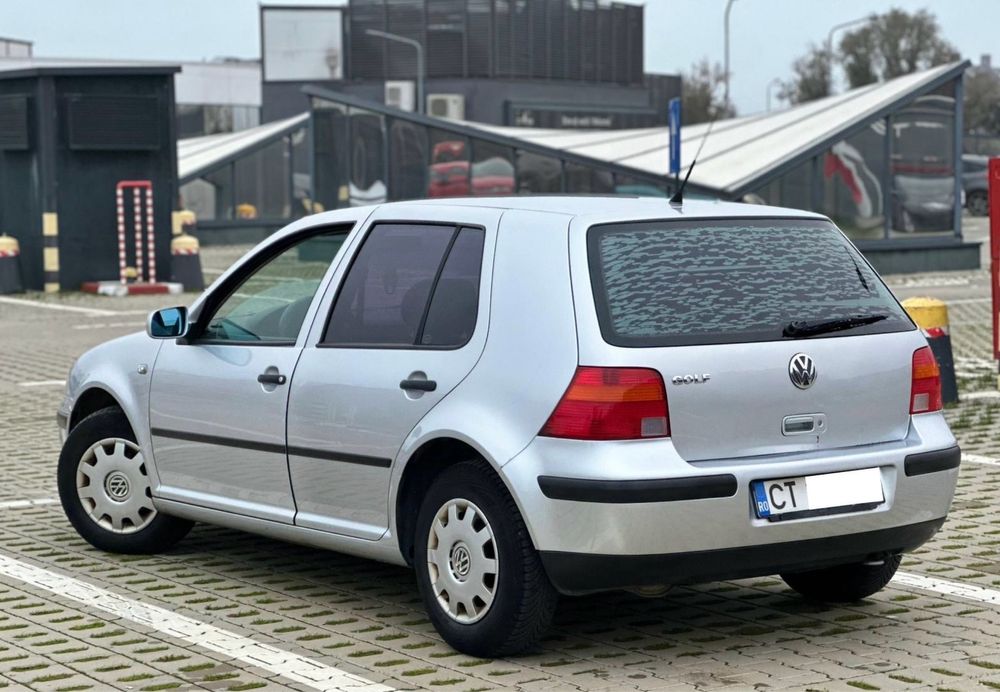 Vw Golf 4 * Hatchback * An 2003 * Unic Proprietar * Stare Perfecta *