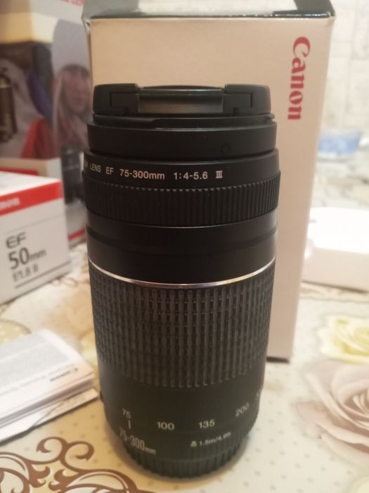 Продам объектив от Canon D600