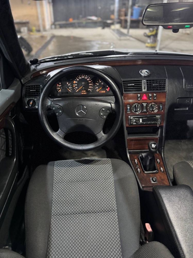 Mersedez benz W180 Sechka