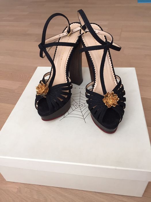 Босоножки Rio от Charlotte Olympia на высоком каблуке