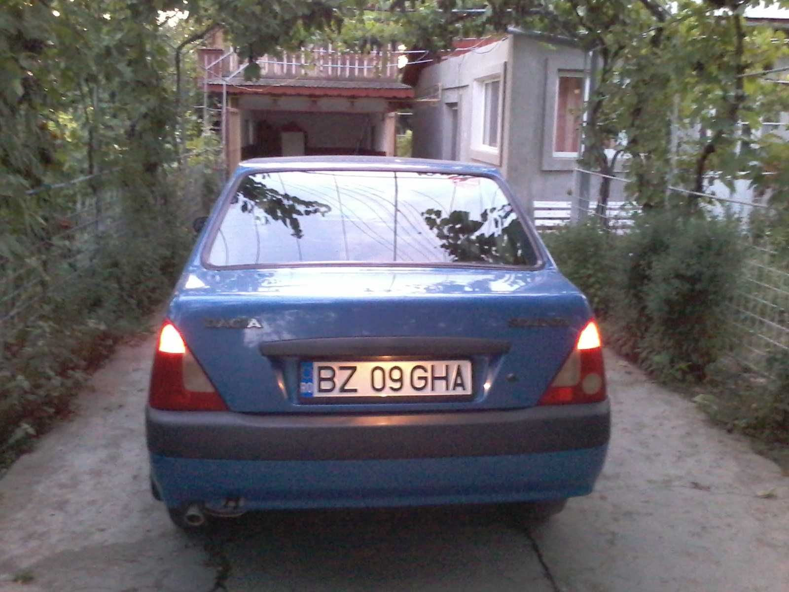 Vând Dacia Solenza