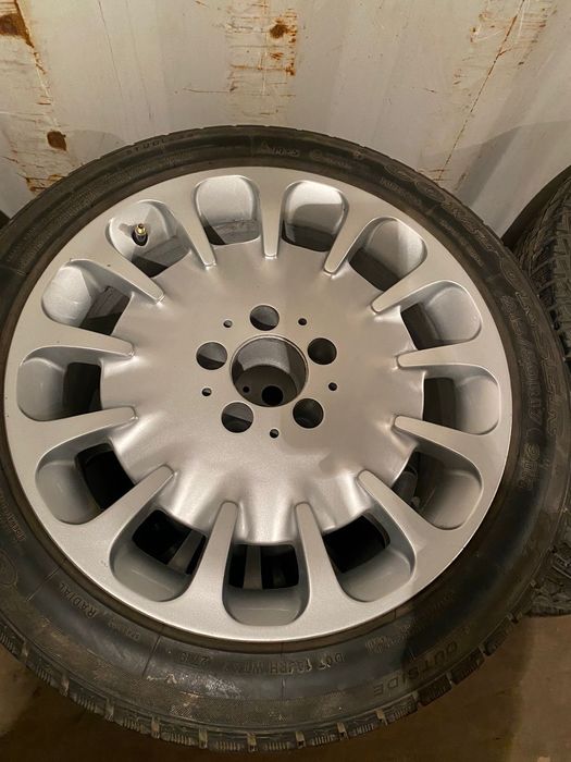 Диски с зимней резиной на Mercedes Benz W124,210,211,212 R17