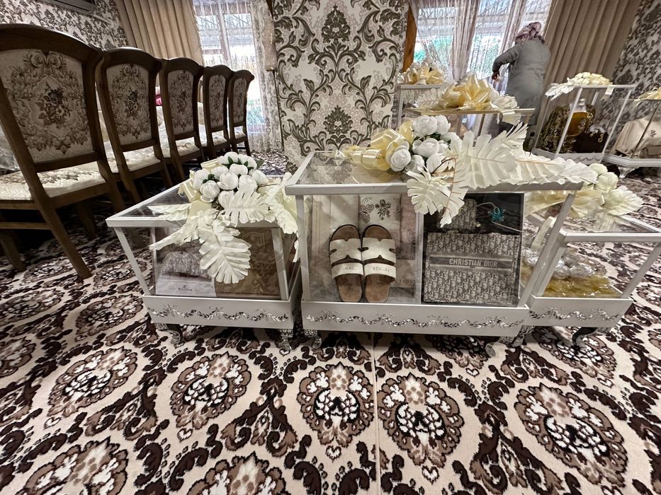 Дикат Зудлик билан сарпо набор сотилади, холати янги, нархи 450$