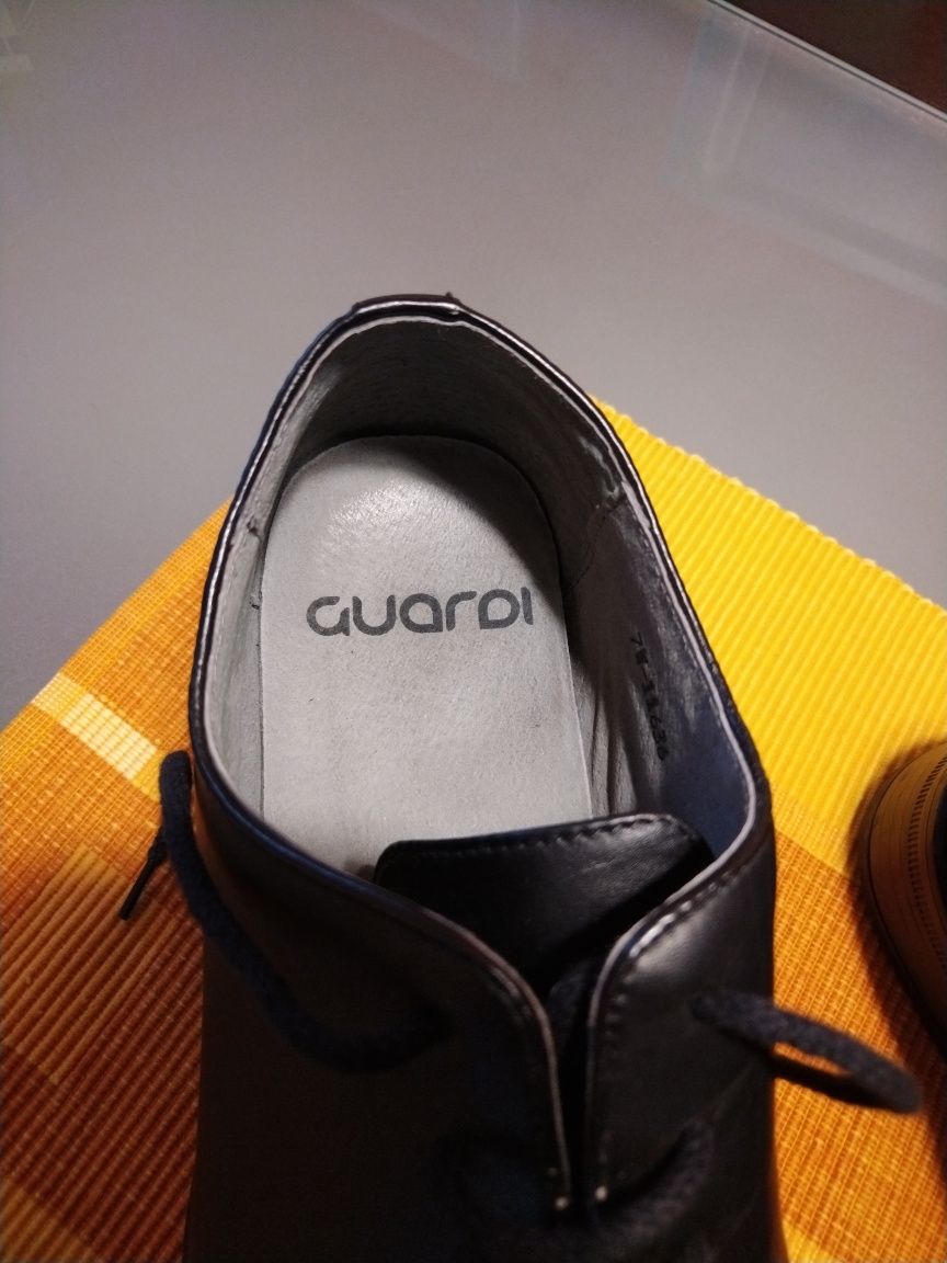 Мъжки обувки GUARDI