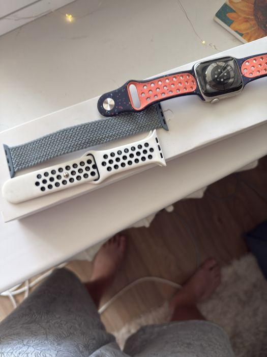 Apple watch 8-45