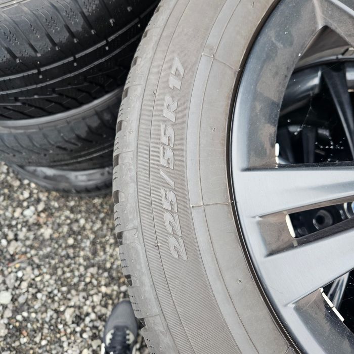 Jante aliaj 17 pentru BMW  X1  2016