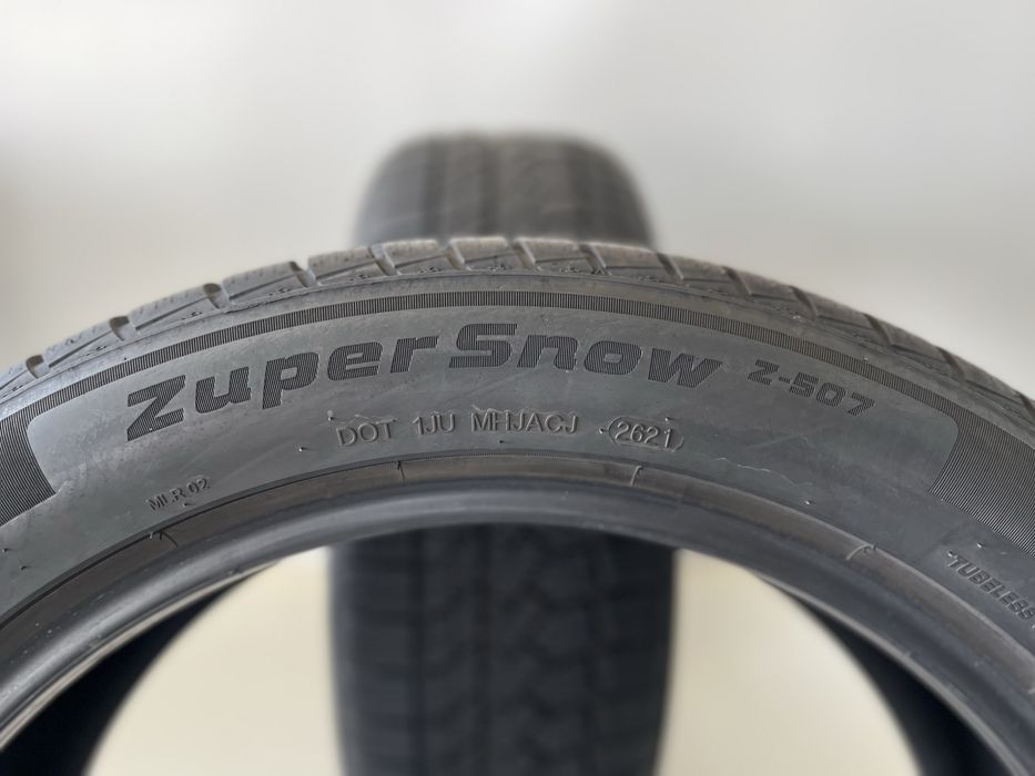 Зимни гуми 235/50/19 Goodride