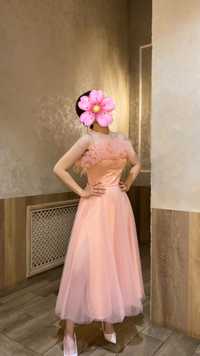 платье на выпускной вечер, персикового цвета