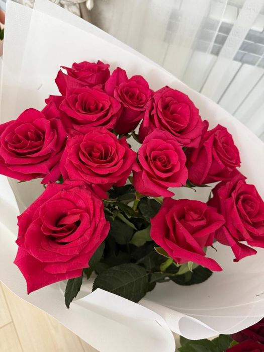 Цветы розы метровые 11 штук