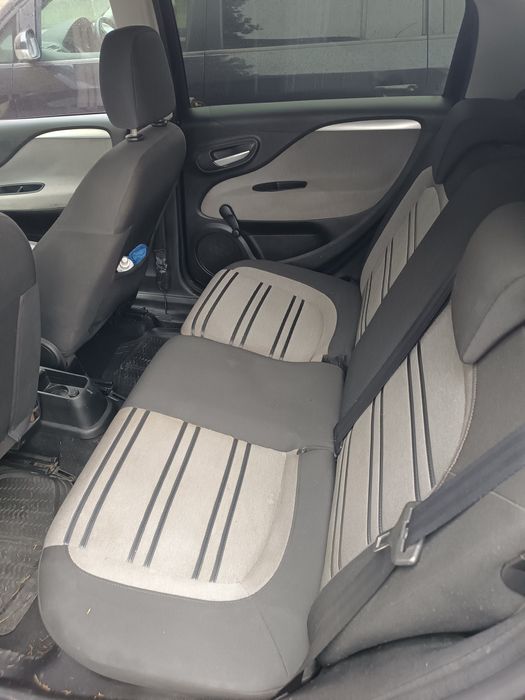 Vând Fiat Punto Evo