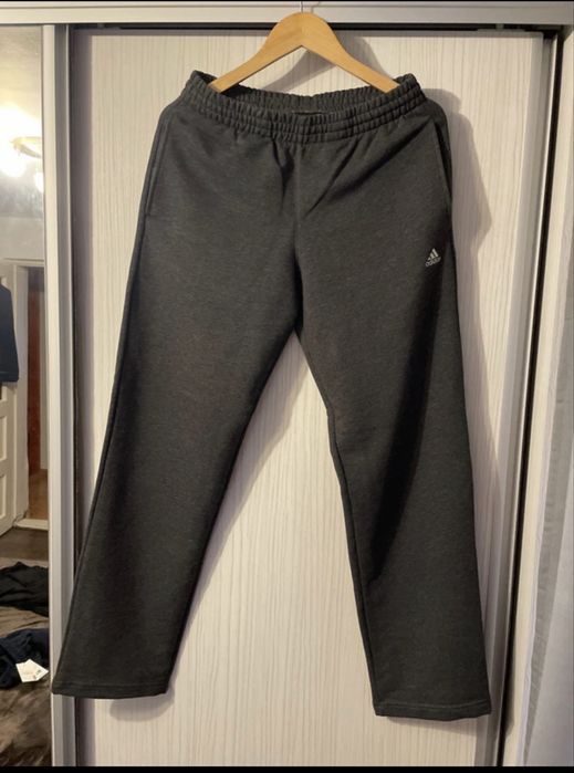Pantaloni de trening adidas