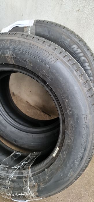 Vând anvelope de vată Michelin 215 65 r 16  primacy 3 102H